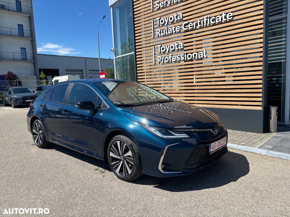 Toyota Corolla 1.8 HSD Dynamic - 1