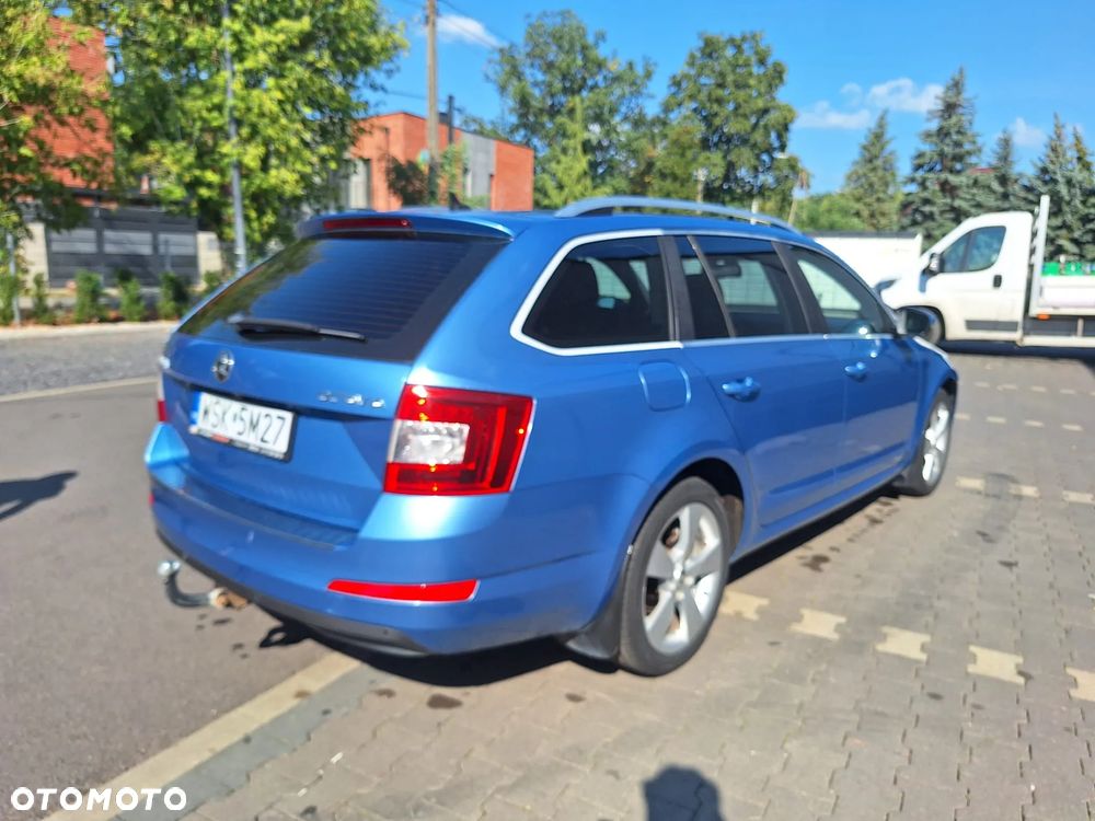 Skoda Octavia 2.0 TDI (Green tec) DSG Style - 8