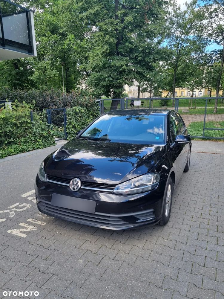 Volkswagen Golf 1.0 TSI Trendline - 1