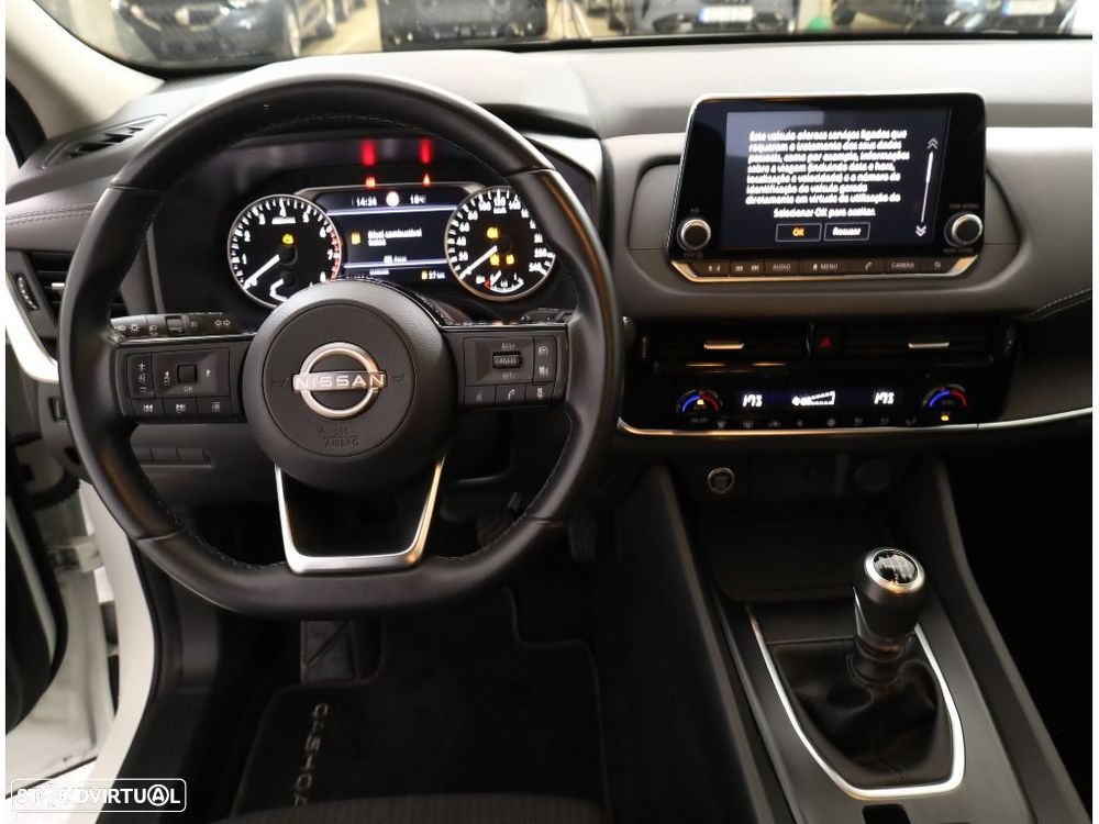 Nissan Qashqai 1.3 DIG-T Acenta - 21