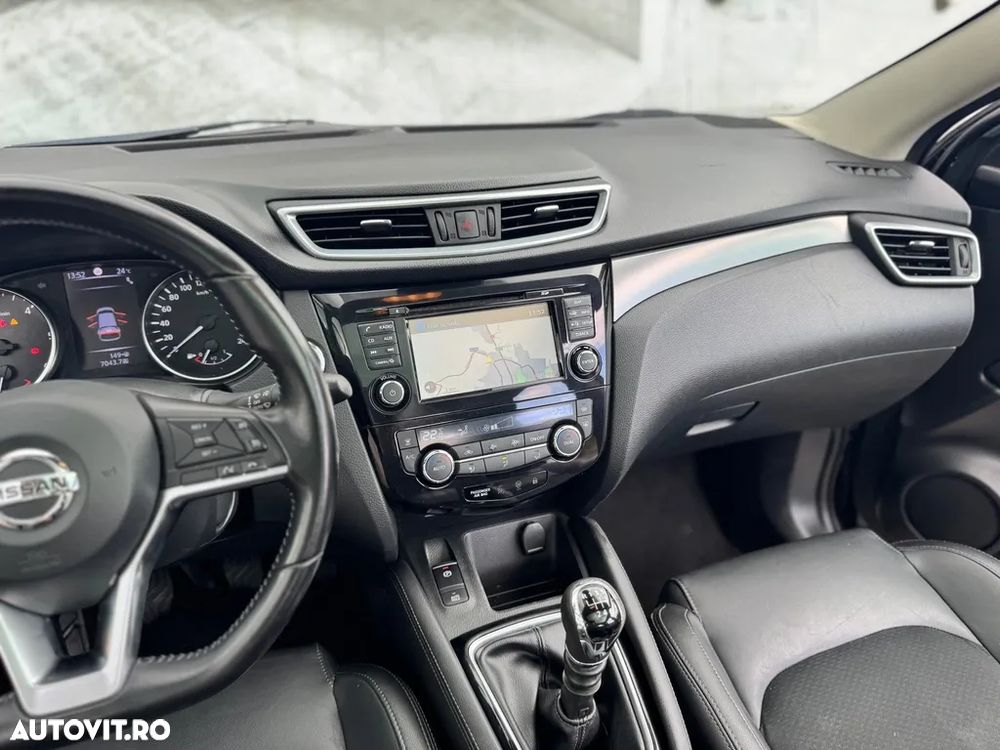 Nissan Qashqai 1.5 DCI TEKNA - 11