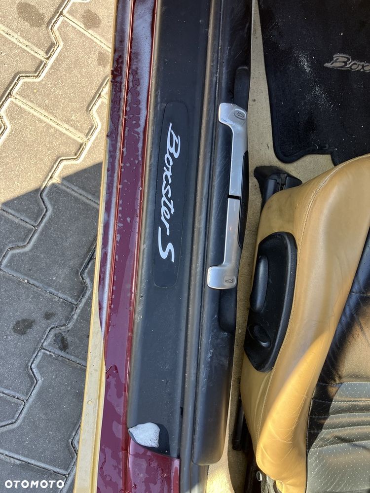 Porsche Boxster - 19