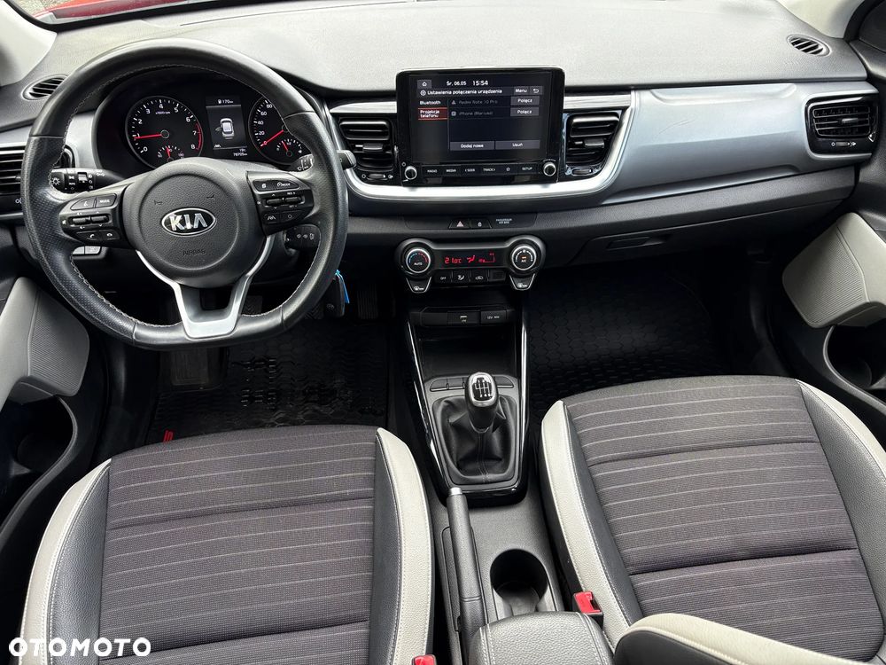 Kia Stonic ver-1-0-t--gdi-mhev-l-business-line - 8