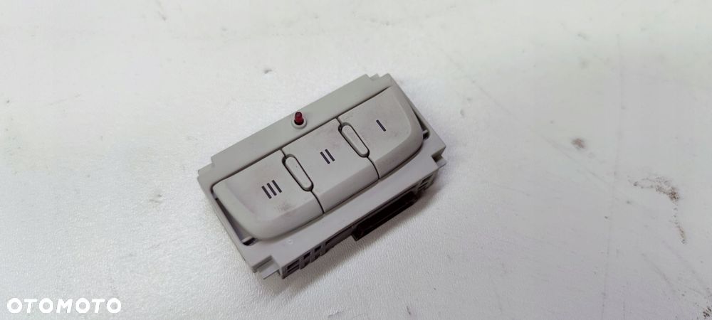 PRZEŁĄCZNIK GUZIK HOMELINK A4 B8 A5 8K0959719 T64 - 2
