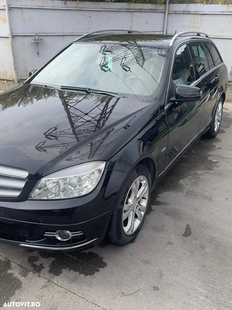 Mercedes-Benz C 220 (BlueTEC) d 7G-TRONIC Avantgarde - 11