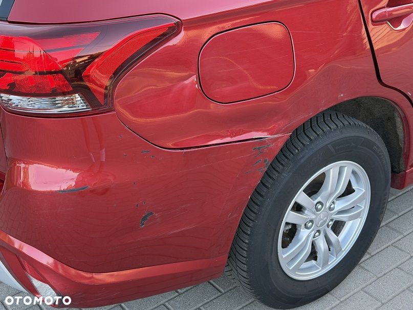 Mitsubishi Outlander Intense + - 28
