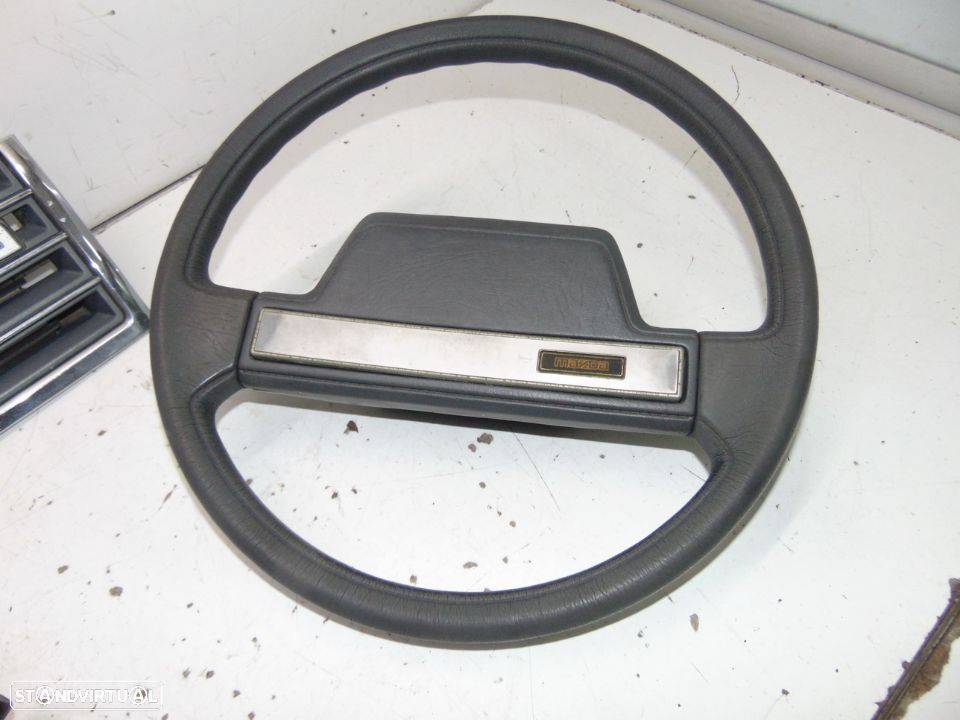 Mazda 929 grelha/Volante - 6