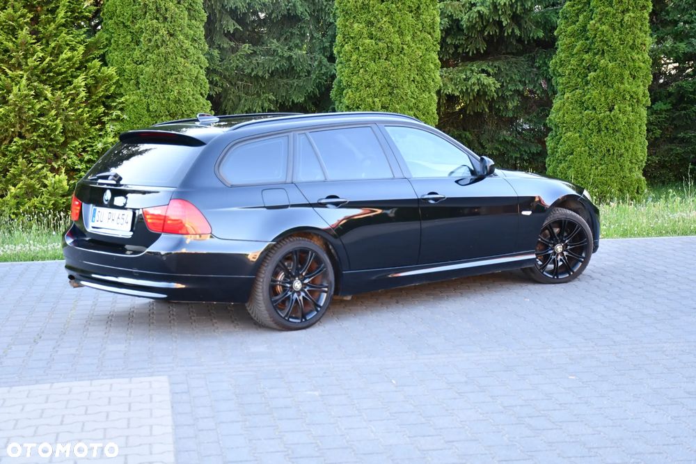 BMW Seria 3 318d - 21