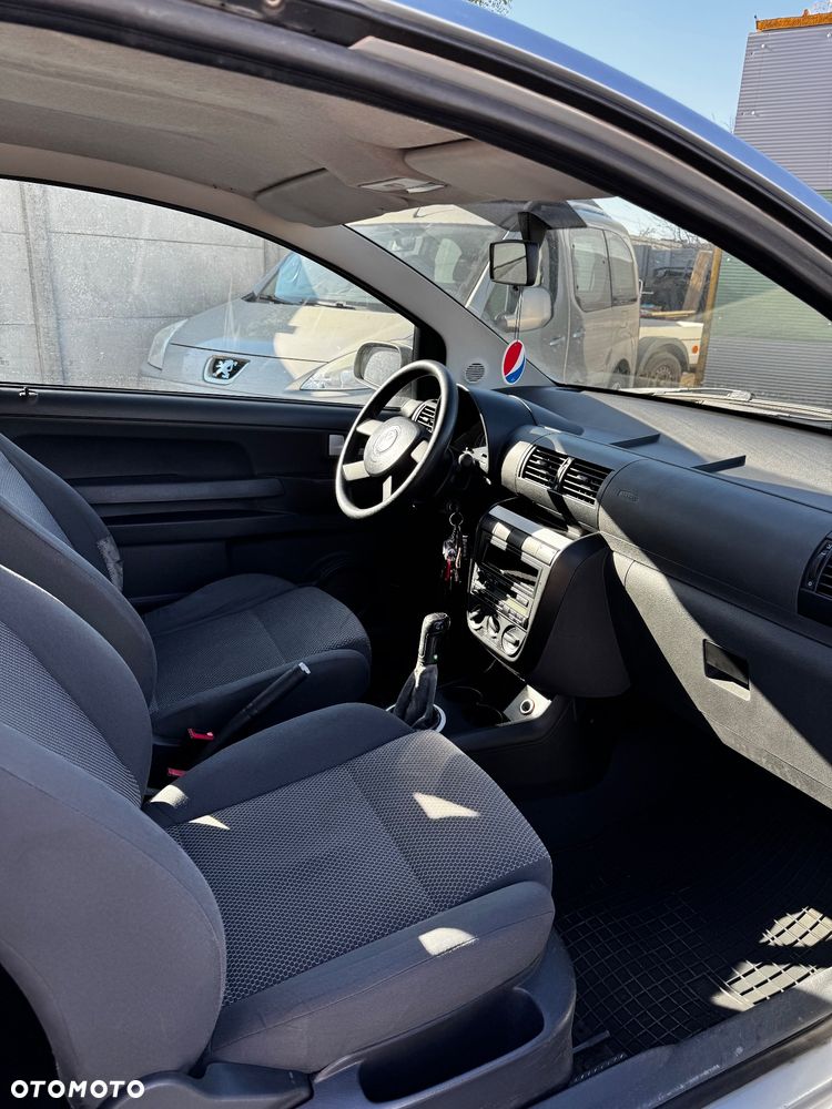 Volkswagen Fox 1.4 TDI - 23