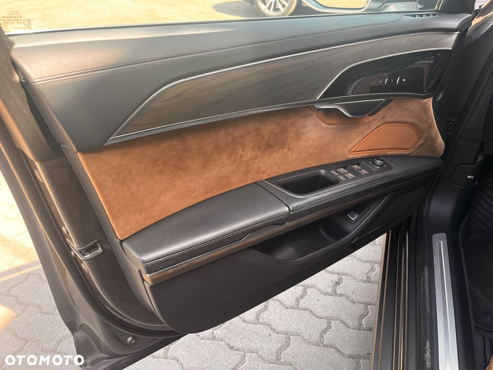 Audi A8 50 TDI mHEV Quattro Tiptr - 23