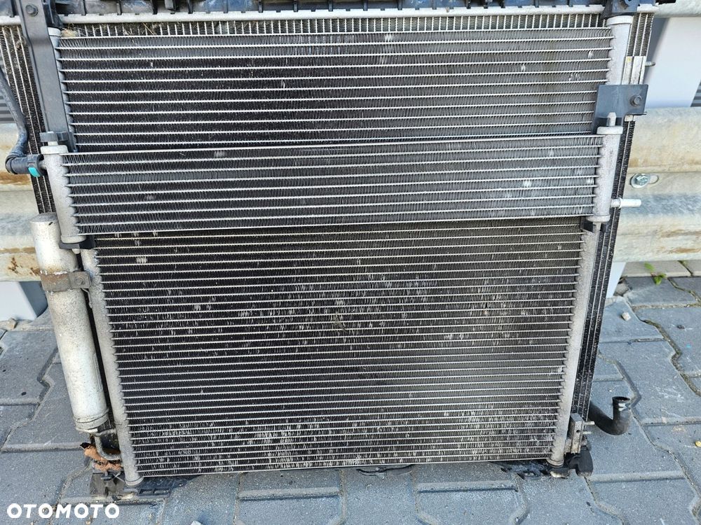 range rover sport l494 discovery 3.0 d komplet chłodnic cpla19c600ad - 2