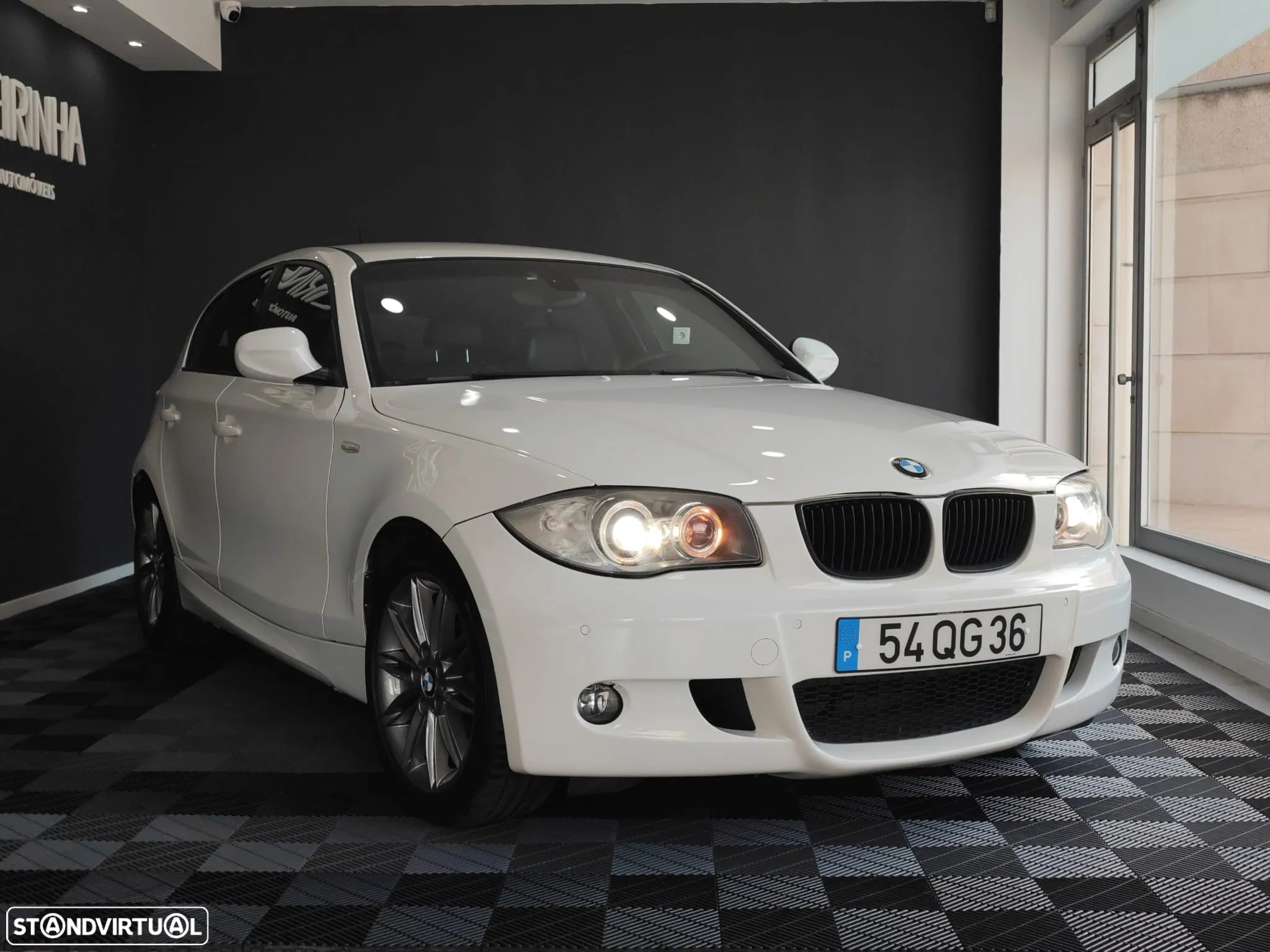 BMW 118 d Pack M - 8
