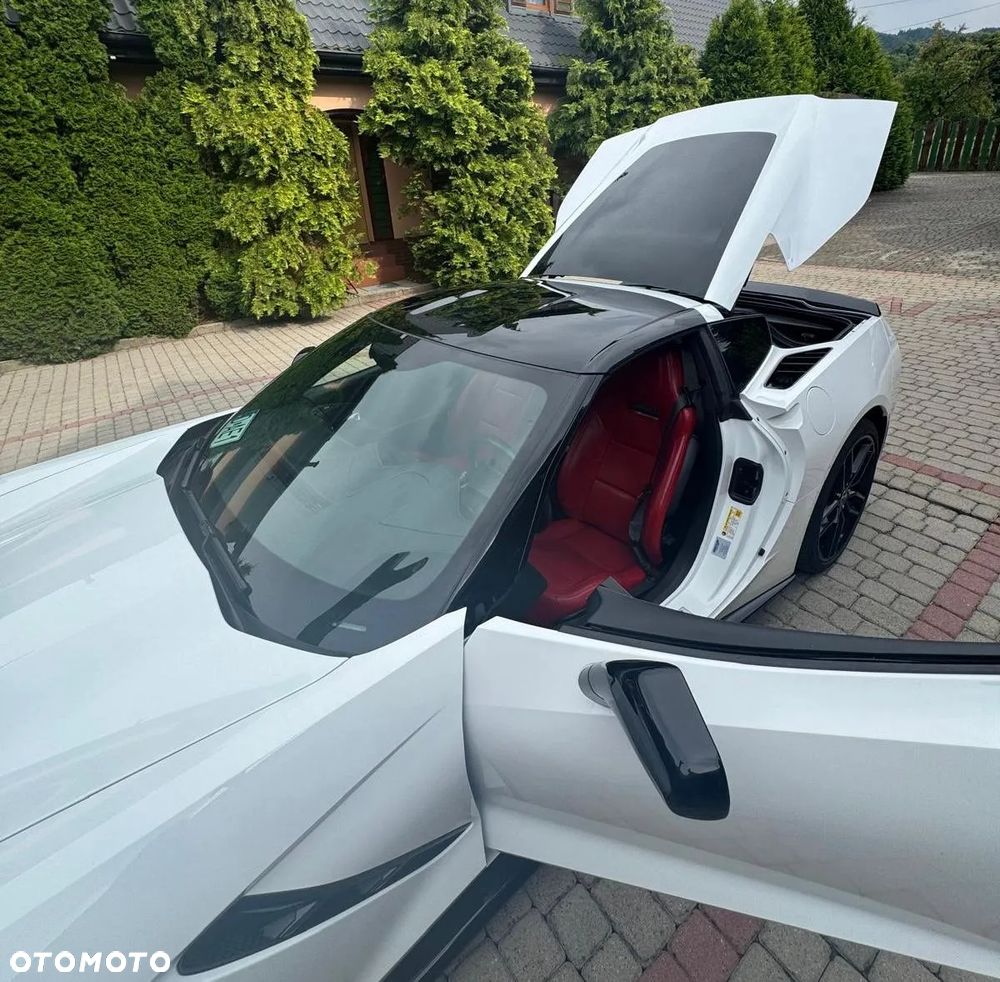 Chevrolet Corvette - 33