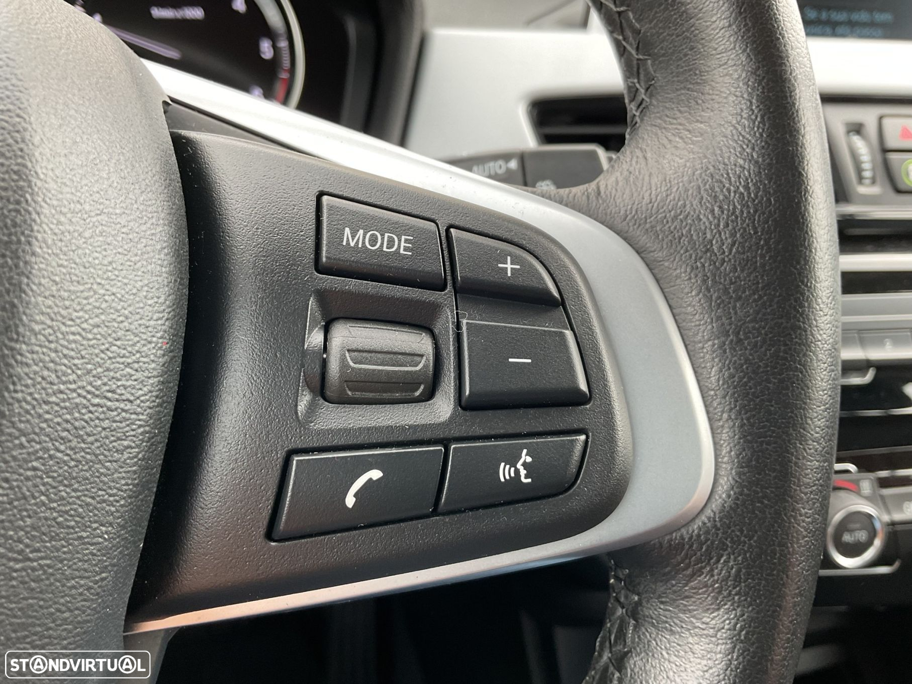 BMW X1 16 d sDrive Auto - 47
