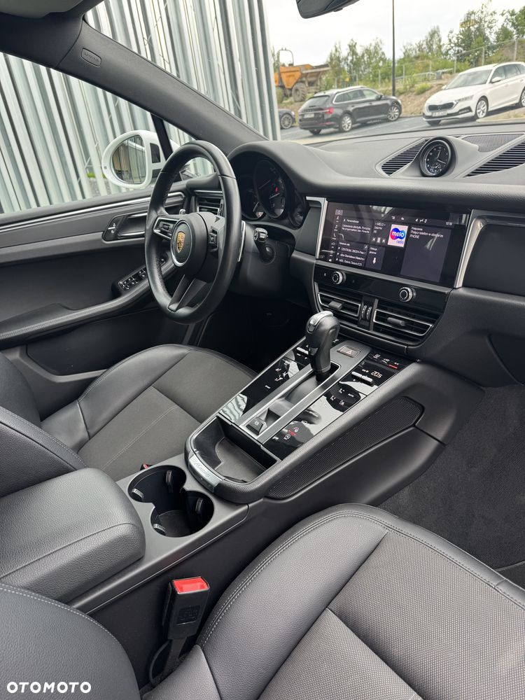 Porsche Macan Standard - 7