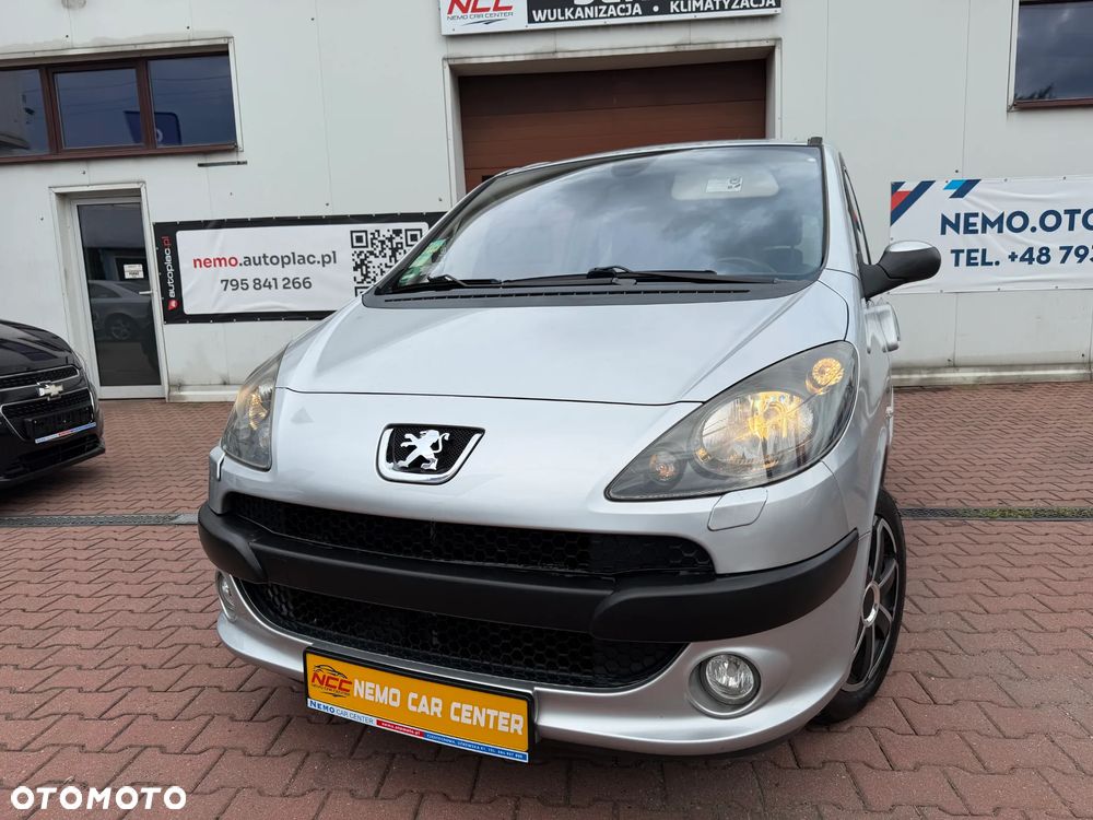 Peugeot 1007 - 4
