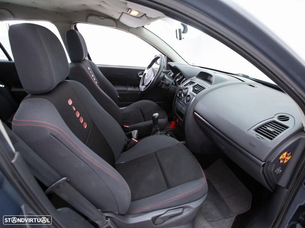 Renault Mégane - 9