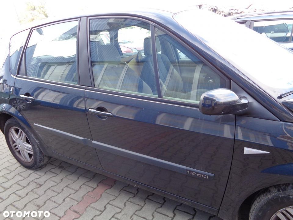 MEGANE SCENIC II DRZWI PRAWE TYŁ - 1