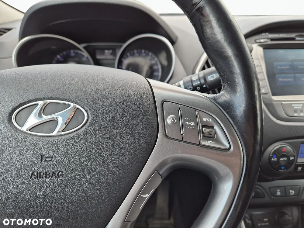 Hyundai ix35 2.0 CRDi Premium 4WD - 17