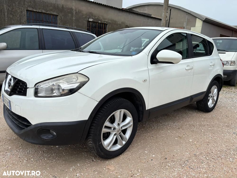 Nissan Qashqai 1.5 dCi DPF 360 - 1