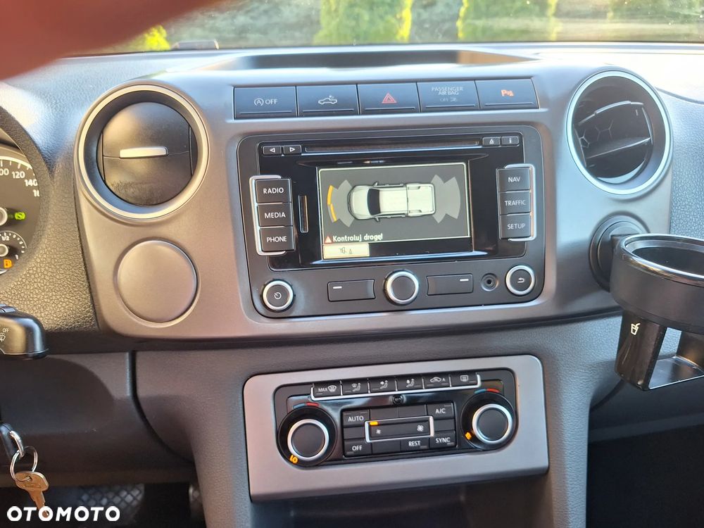 Volkswagen Amarok 2.0 BiTDI BMT Autm Dark Label - 25