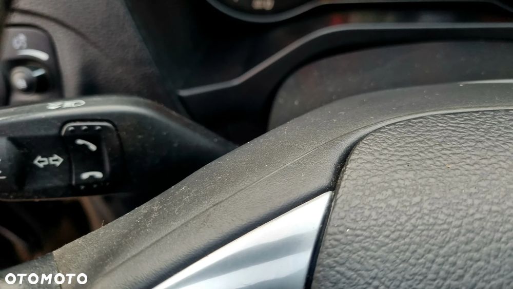 Ford S-Max 2.0 TDCi DPF Titanium - 25