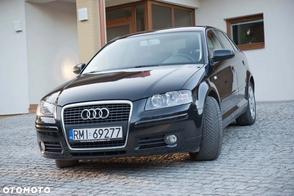 Audi A3 Sportback 1.4 TFSI Ambiente - 13