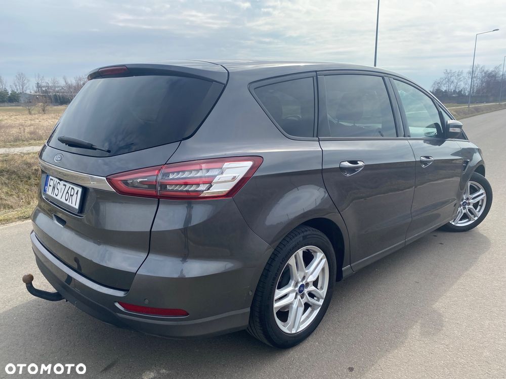 Ford S-Max - 9