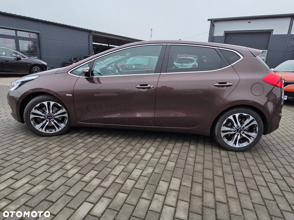 Kia Ceed 1.6 GDI DCT Platinum Edition - 4