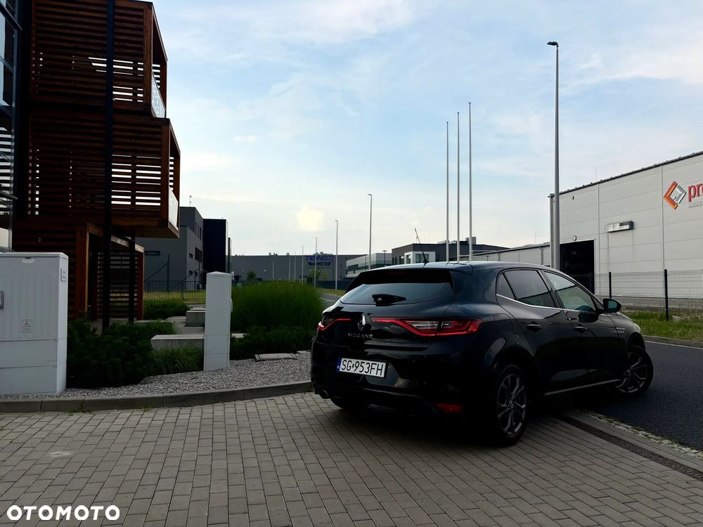Renault Megane ENERGY TCe 130 BOSE EDITION - 25