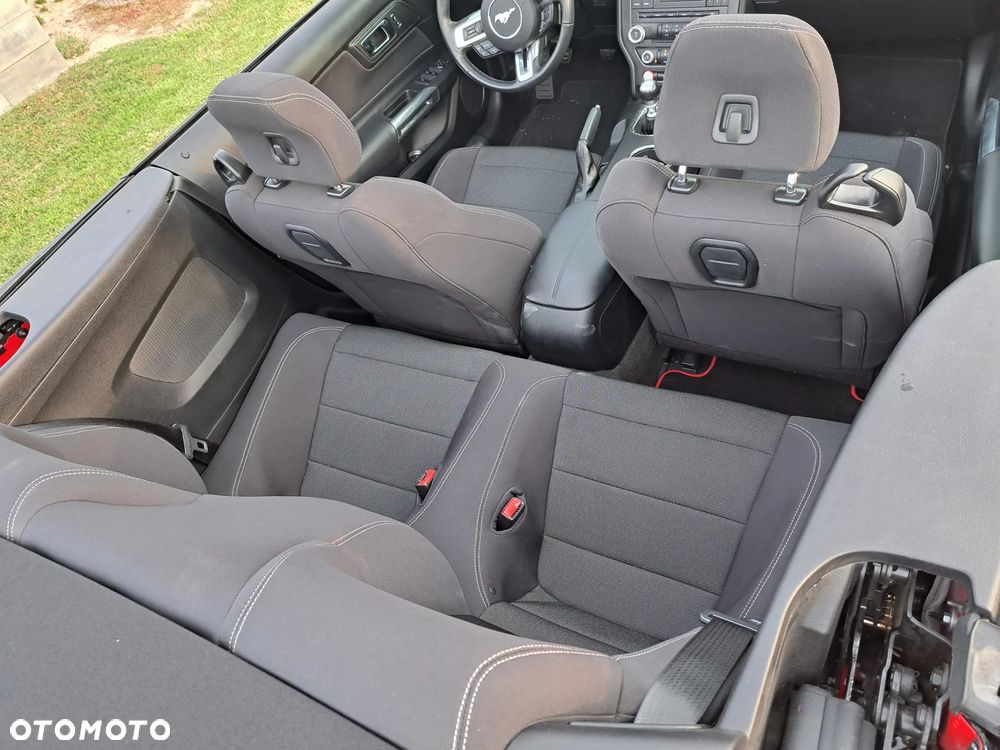 Ford Mustang 3.7 V6 - 9