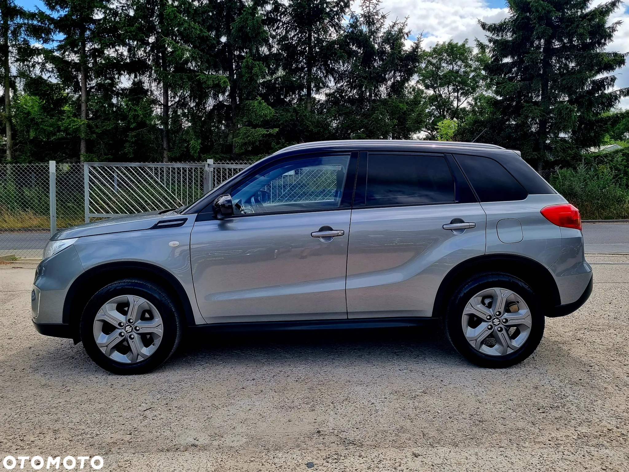 Suzuki Vitara 1.6 Comfort 2WD - 8