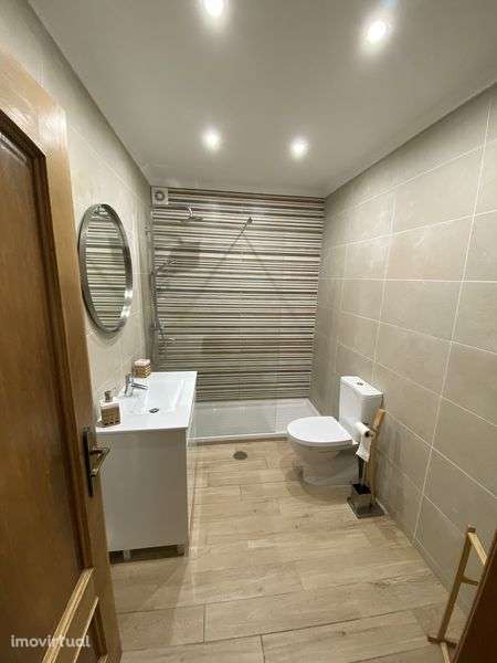 Casa bem localizada em peniche - Grande imagem: 3/12