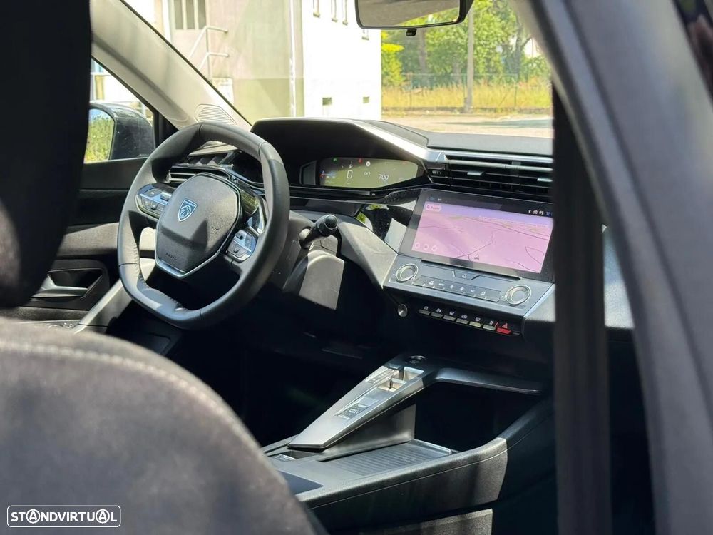 Peugeot 308 PureTech 130 EAT8 Active Pack - 26