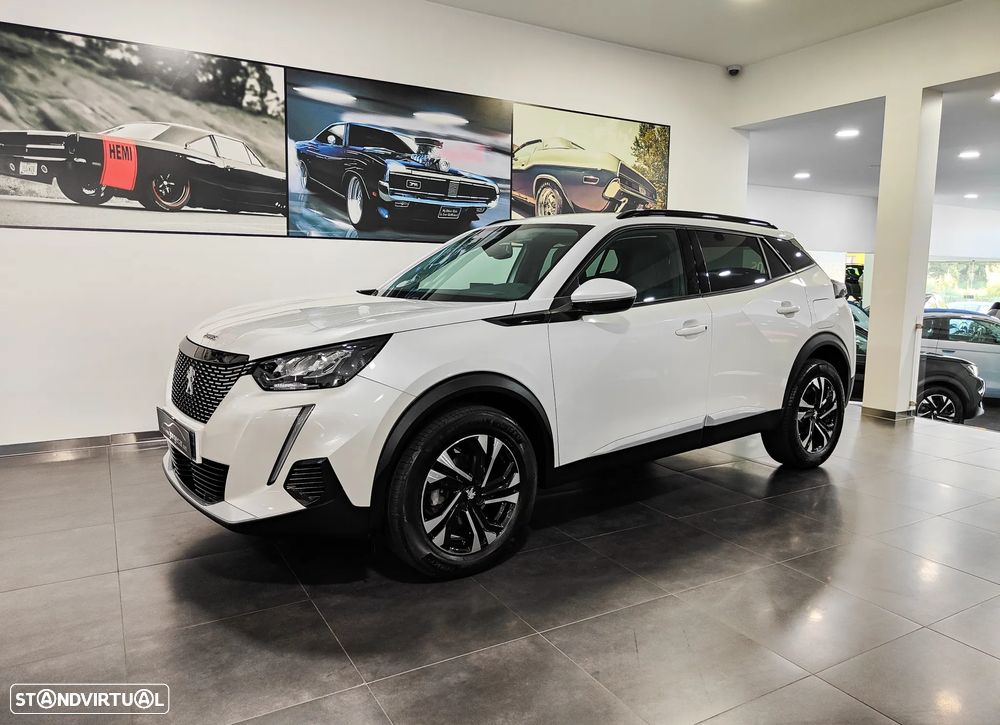 Peugeot 2008 1.2 PureTech Allure EAT8 - 23