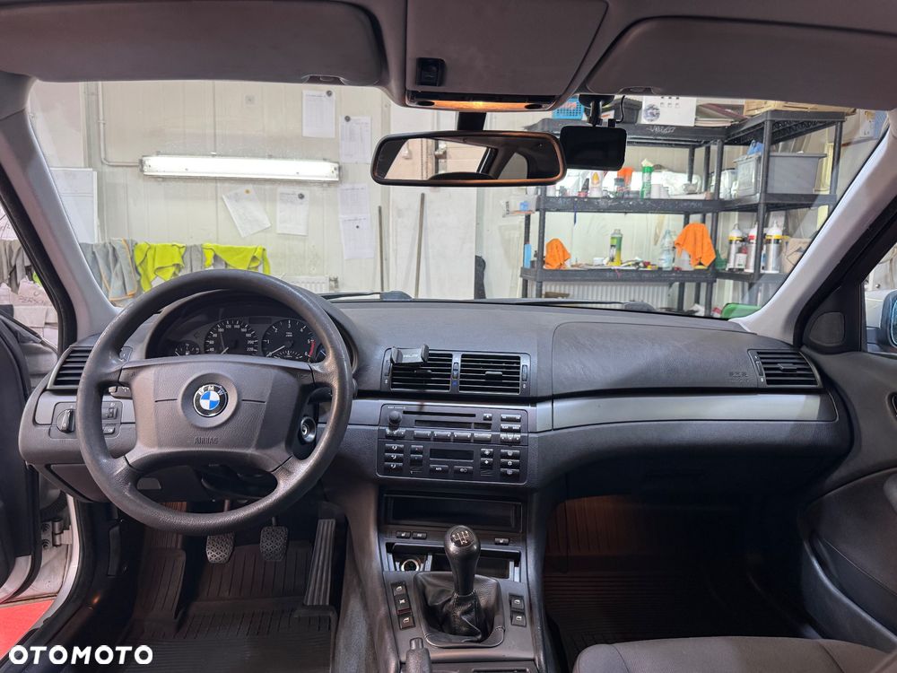 BMW Seria 3 - 12