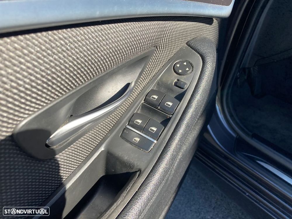 BMW 520 d Line Modern - 28