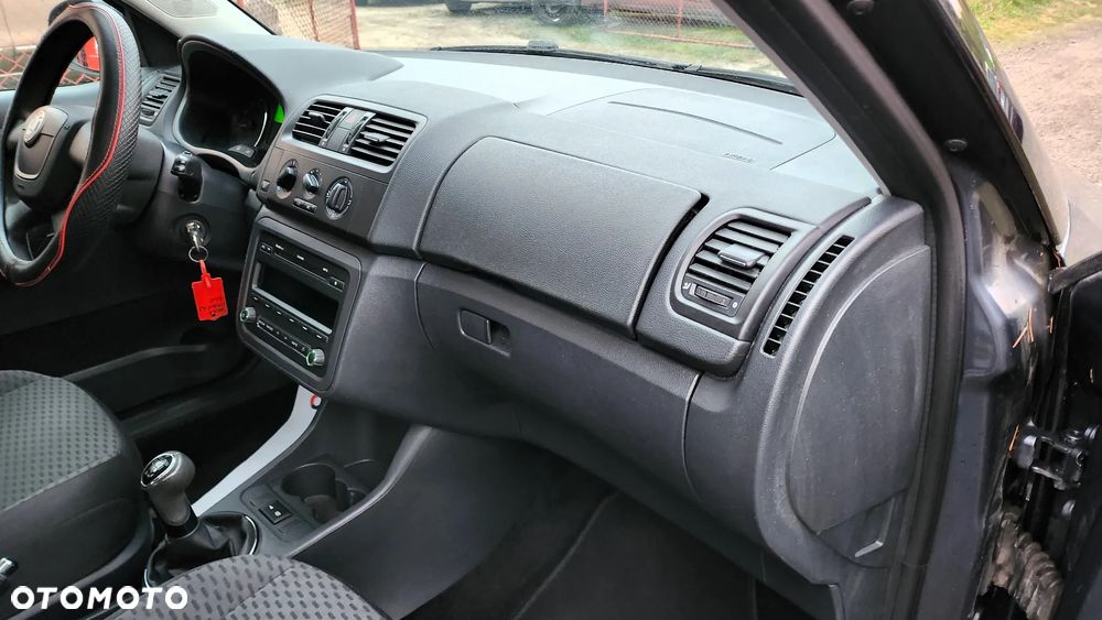 Skoda Fabia 1.2 HTP Ambition - 12