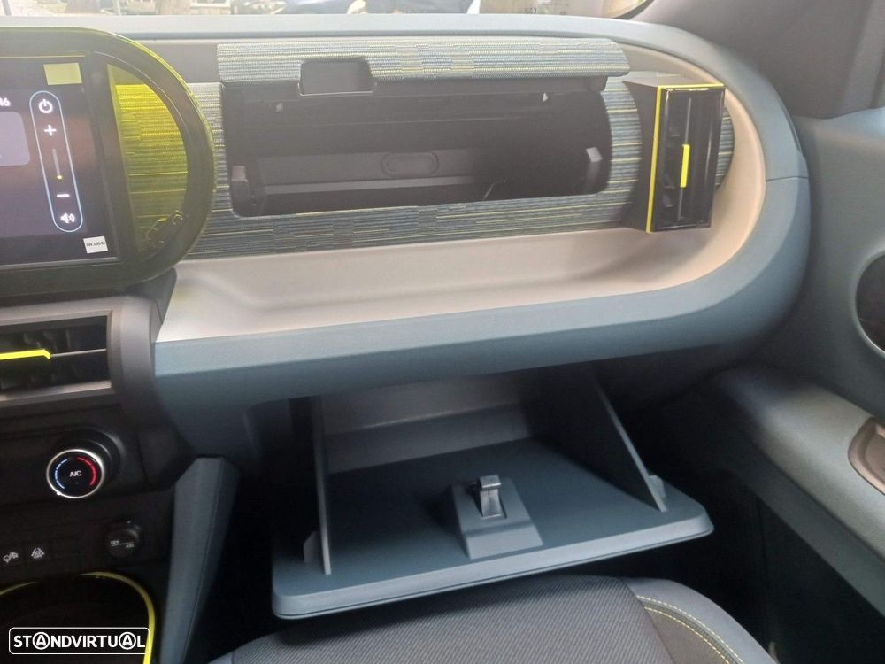 Fiat Grande Panda 1.2 Hybrid Icon eDCT - 21