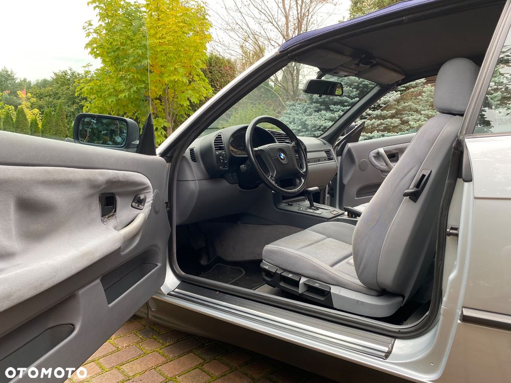BMW Seria 3 ver-318i - 22