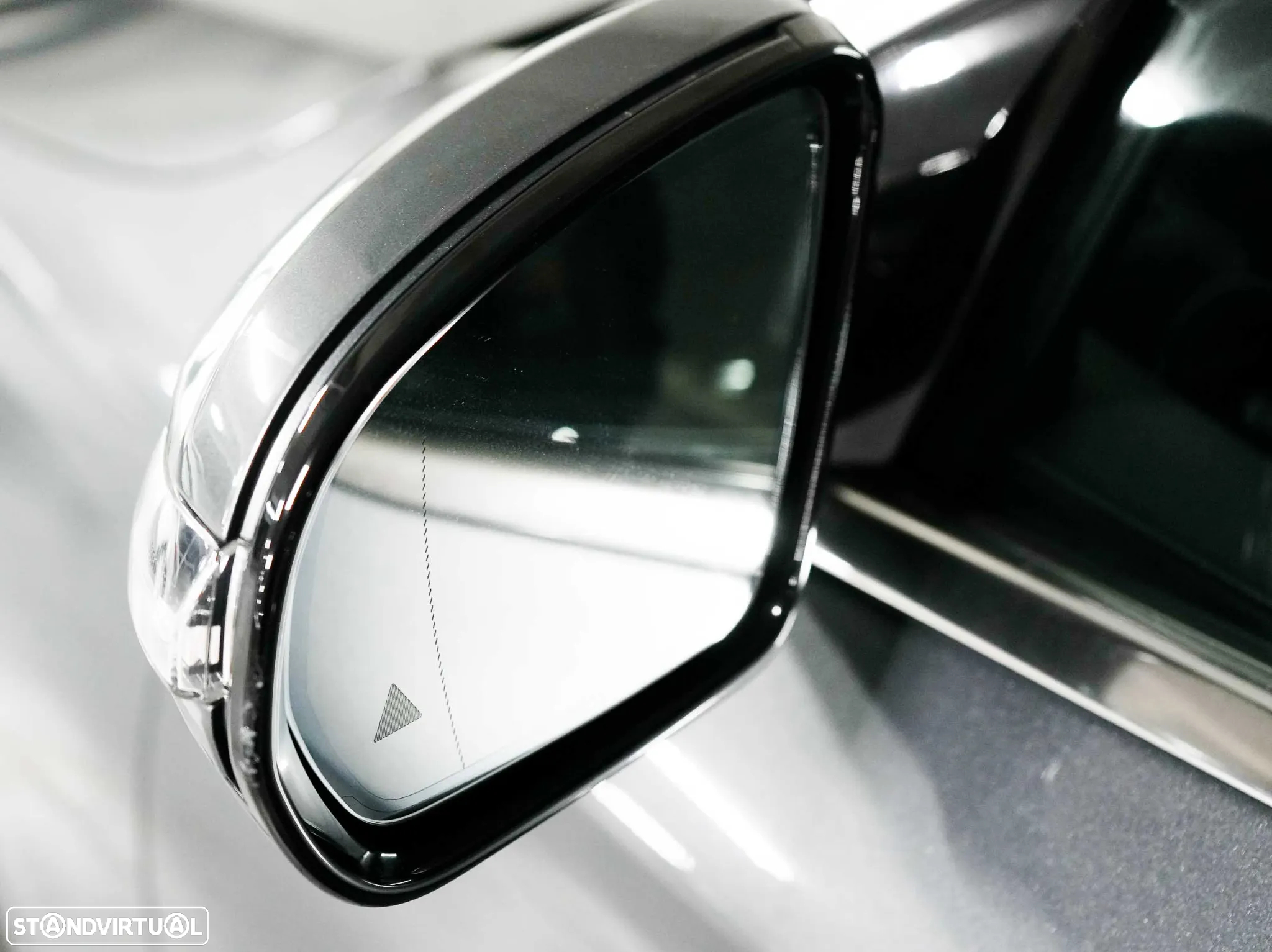 Mercedes-Benz E 220 d Avantgarde+ - 14