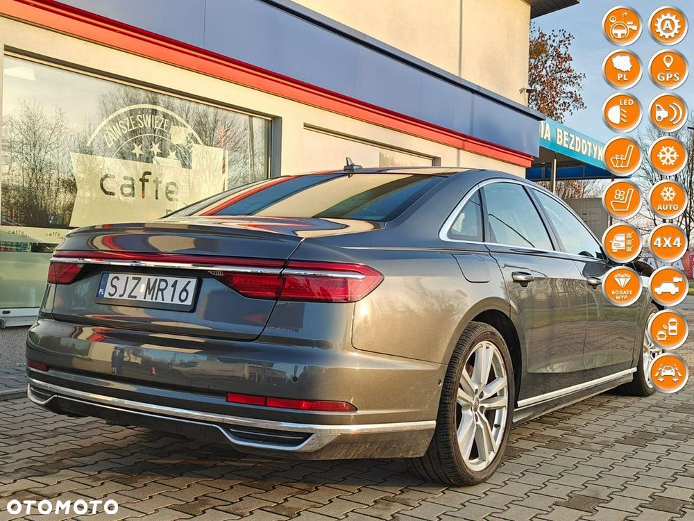 Audi A8 - 1