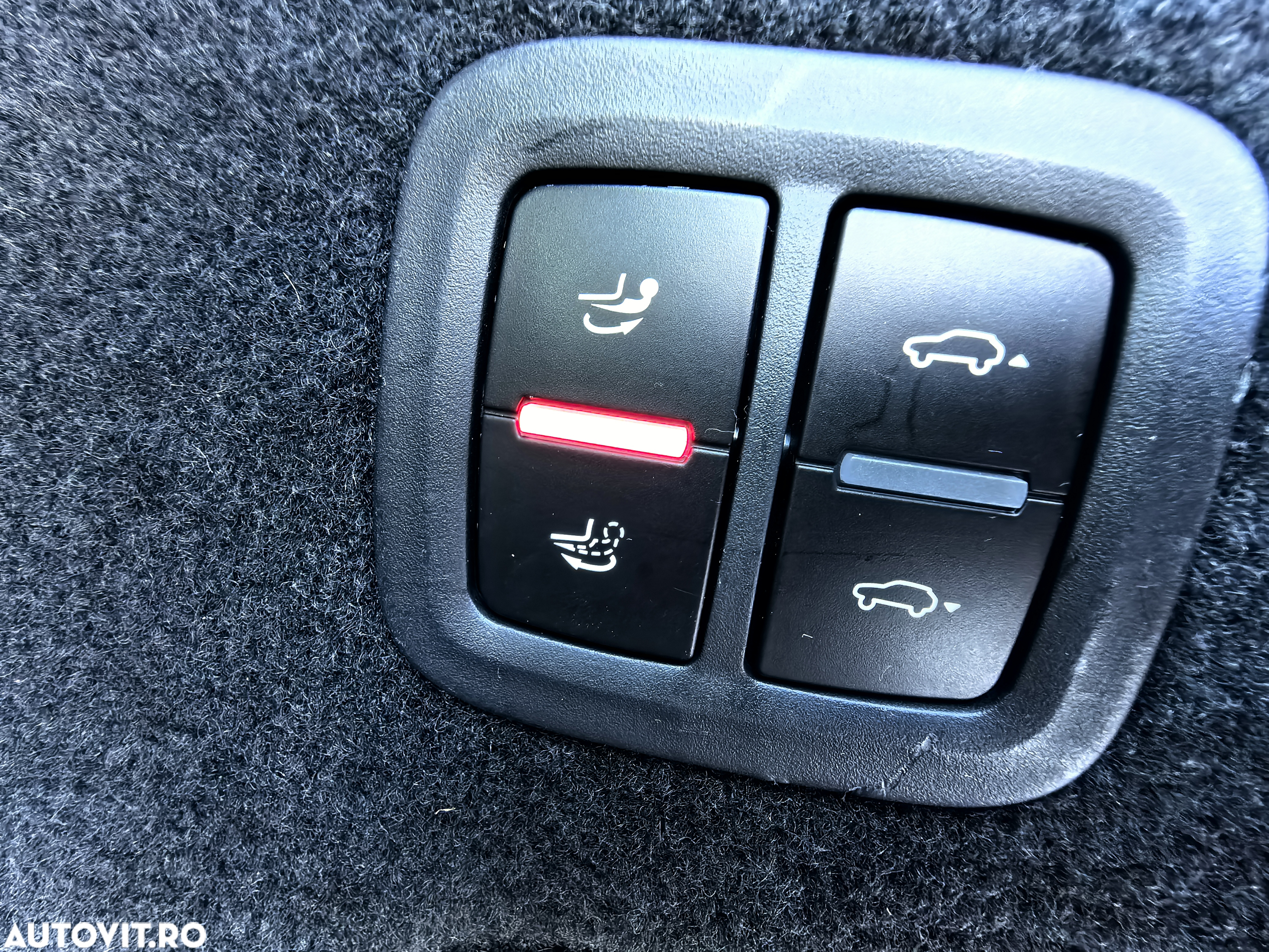 Porsche Cayenne E-Hybrid Tiptronic S Platinum Edition - 24