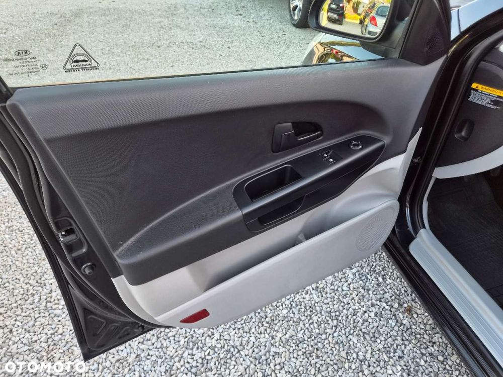 Kia Ceed - 15