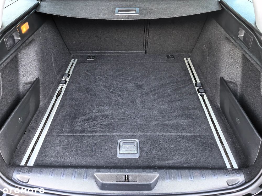 Peugeot 308 1.6 BlueHDi Allure S&S - 8