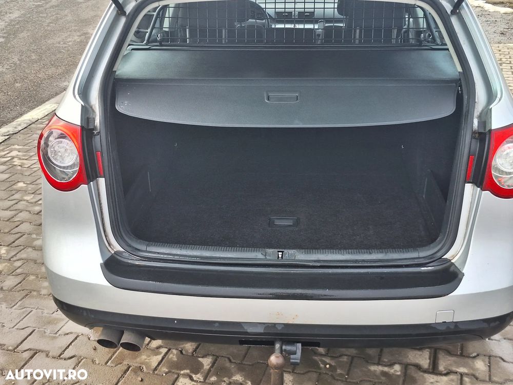 Volkswagen Passat 2.0 TDI DPF Comfortline - 5