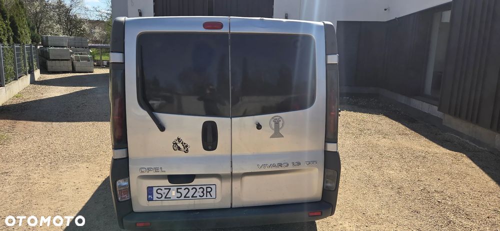 Opel Vivaro - 4