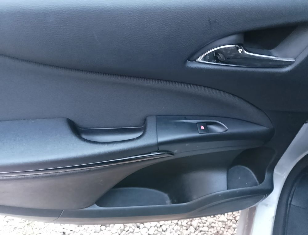 Opel Zafira Tourer 2.0 CDTI Automatik Edition - 14