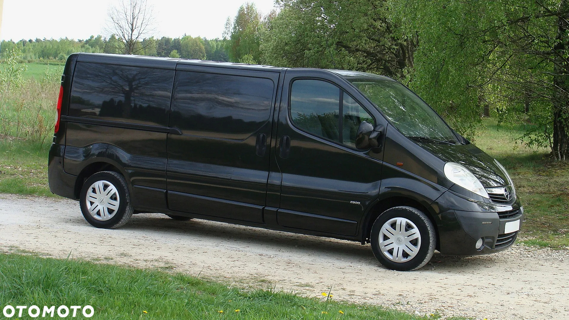 Opel VIVARO 2.5 150KM * LONG * KLIMA * ZADBANY ! POLECAM ! - 4