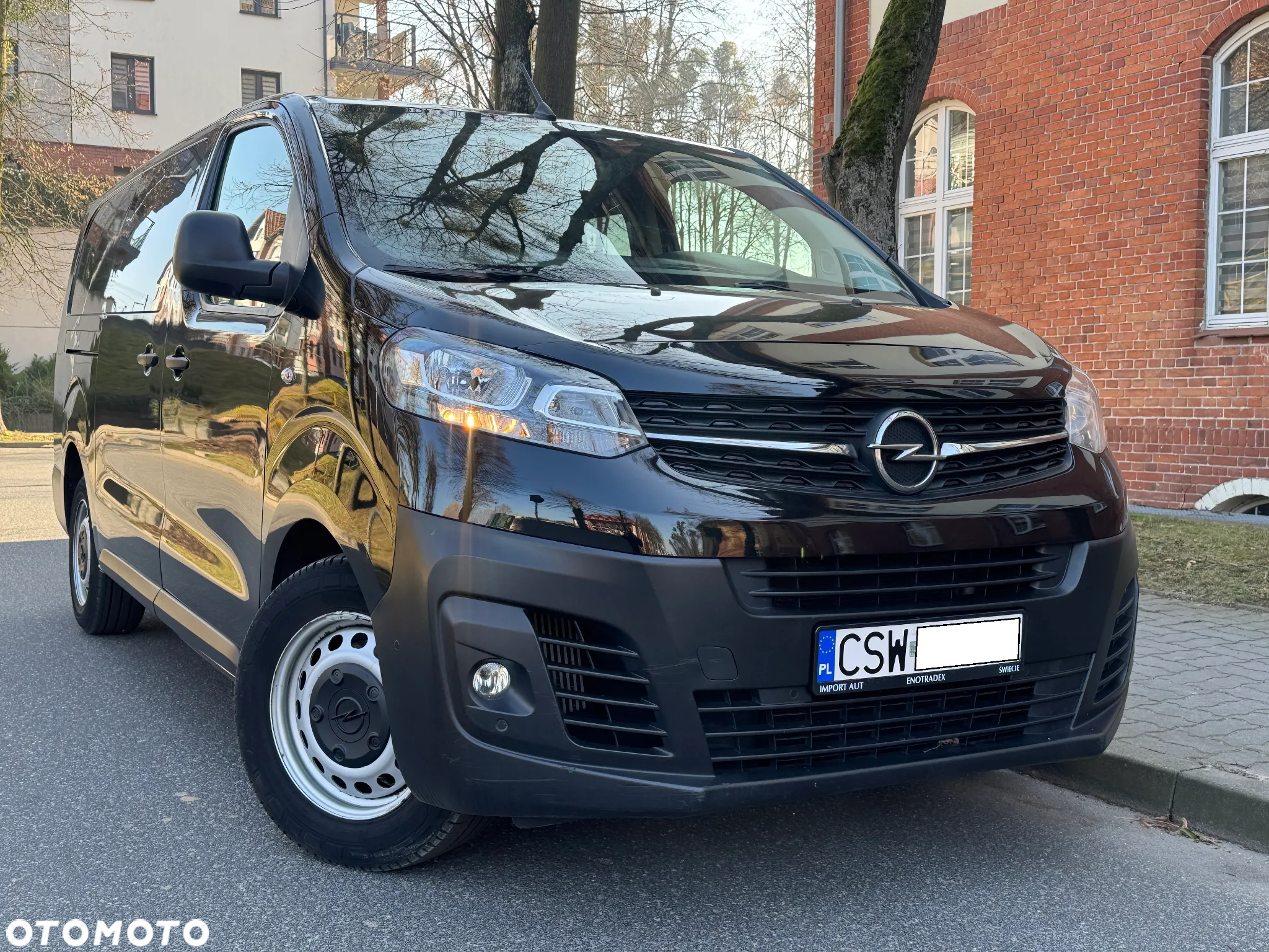 Opel VIVARO - 2